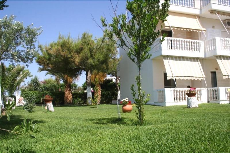 Posidonia Pension Amarynthos Exterior foto